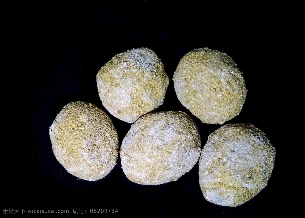 包皮蛋 碱蛋 石灰蛋 食物原料 蛋 鸡蛋 鸭蛋 鸟蛋 鹌鹑蛋 特色美食 食材 餐饮美食