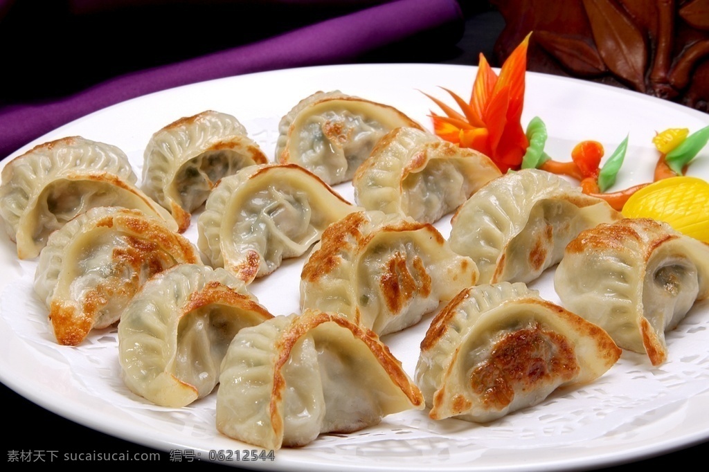 韭菜饺 美食 传统美食 餐饮美食 高清菜谱用图