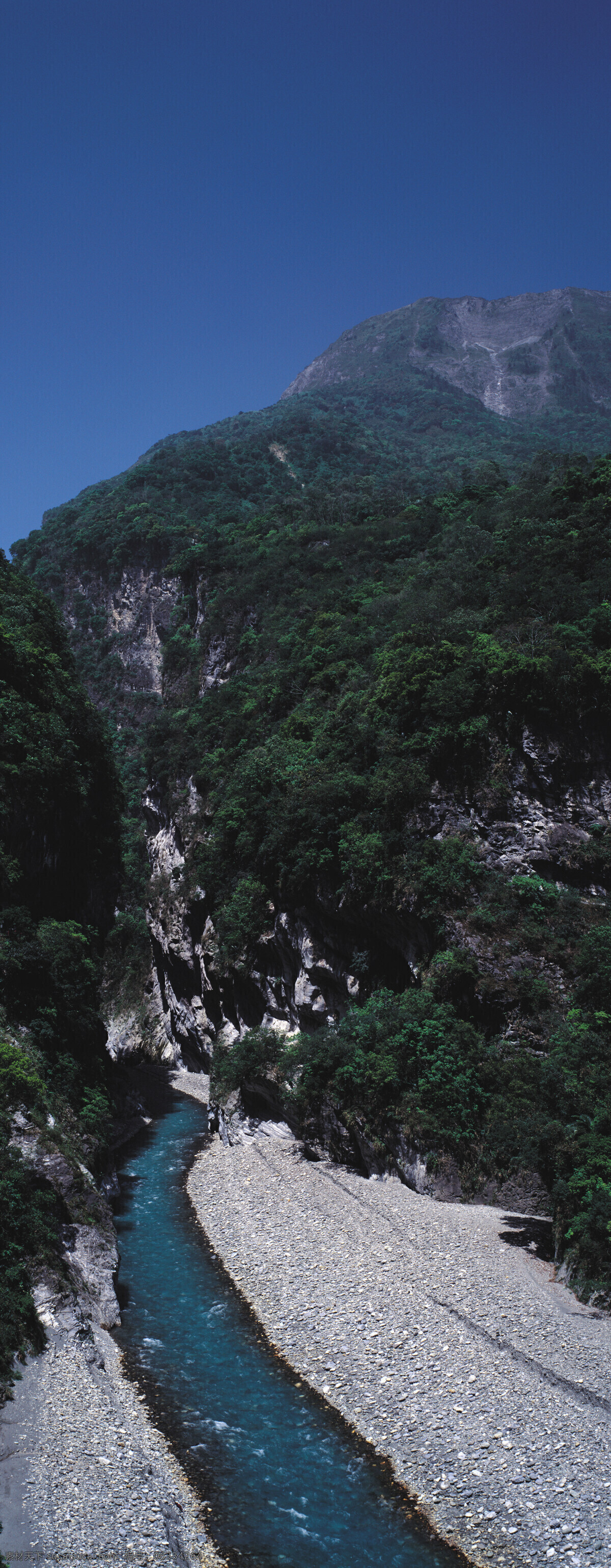 自然风光图片 绿色风景图片 山 湖水 水面 雪山 群山 晴空 天空 风景桌面 蓝天 白云 云海 云 阳光 早晨 日落 光线 风景装饰画 沙滩 自然景观 高山 岩石 旅游摄影 风景 山水图 风景图 青山绿水 山水画 风景画 山水风光 江河 河流 海边 山水壁纸