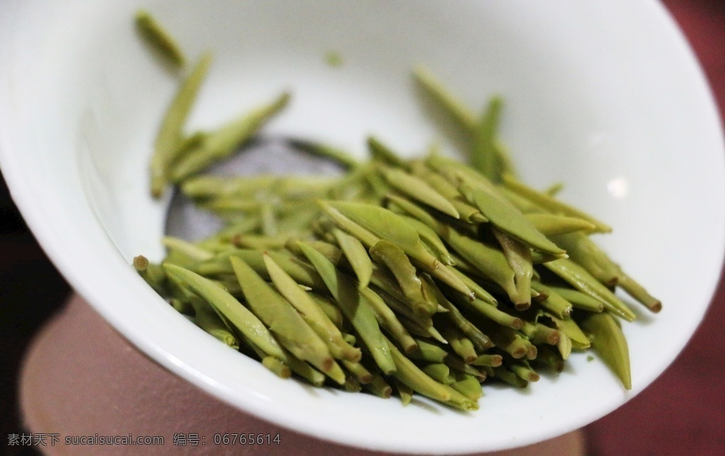 茶叶茶底图片 翠芽 泡茶 明前茶 芽尖 清香 茶水 翠芽茶底 食物拍摄 餐饮美食 饮料酒水