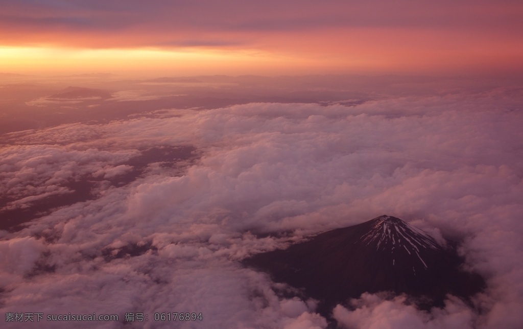 富士山图片 富士山 日本 日本富士山 富士山全貌 日本风情 樱花 雪山 山 山峰 山峦 山脉 湖面 湖 旅游摄影 国外旅游