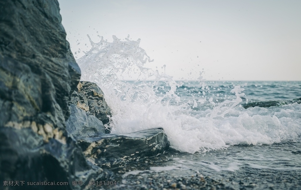 海边图片 海边 海岸线 沙滩 海浪 浪花 礁石 天空 云朵 景色 美景 风景 自然景观 自然风景