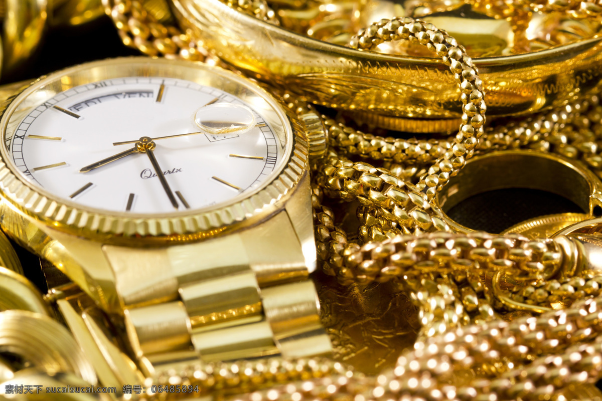 手表 黄金首饰 金色手表 腕表 珠宝首饰 珠宝服饰 生活百科
