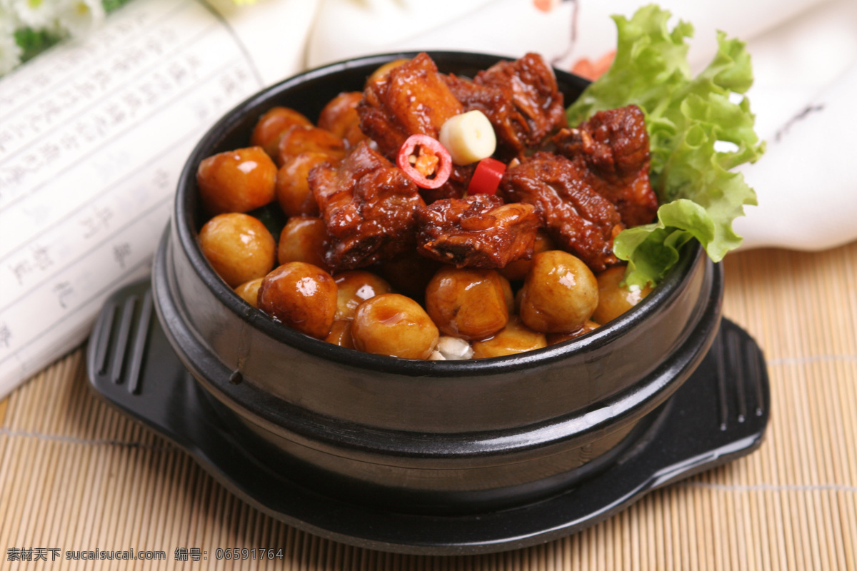 石 锅 小 土豆 排骨 美食美味 传统美食 餐饮美食