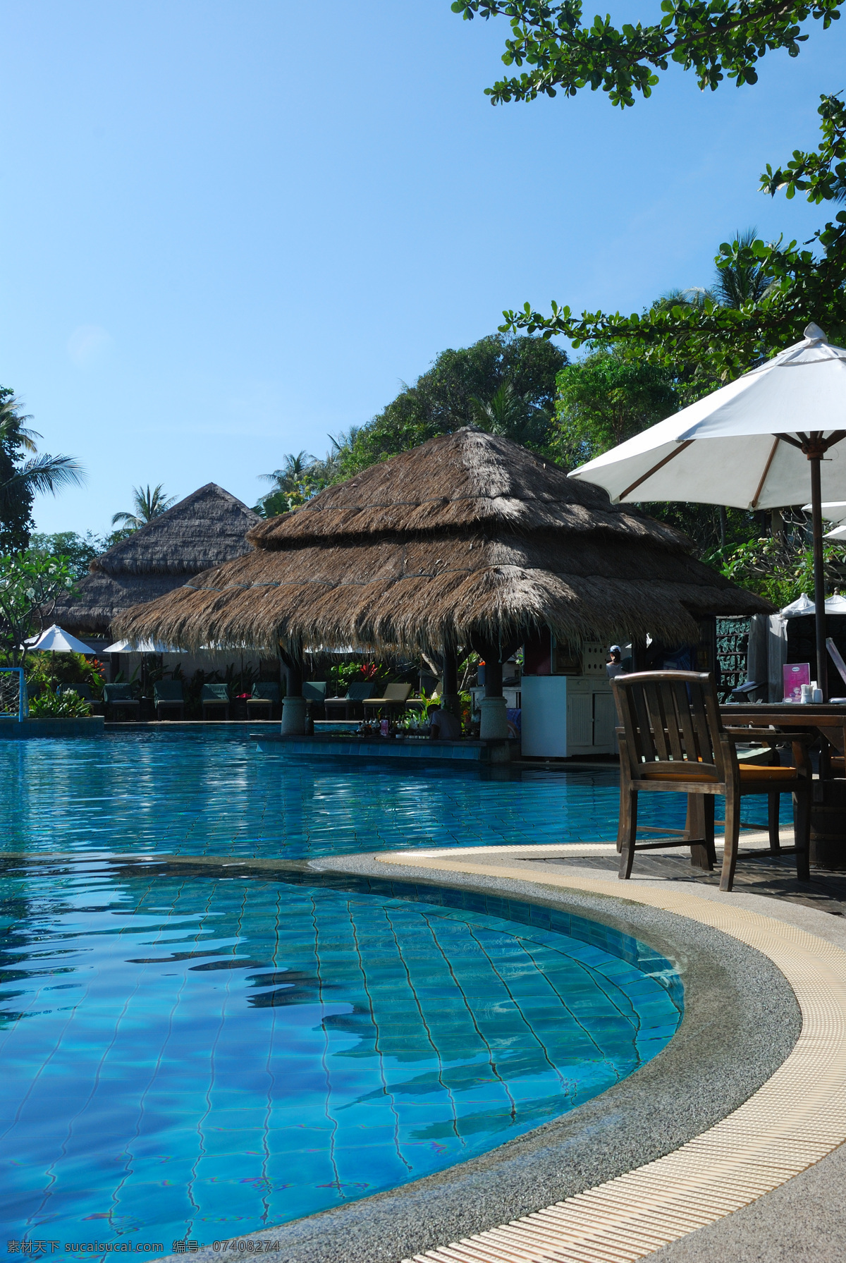 大海 国外旅游 海滩 旅游摄影 日光浴 太阳伞 阳光 苏梅岛 泰国海岛 samui 龟岛 南幽岛 椰树 海边游泳池 psd源文件