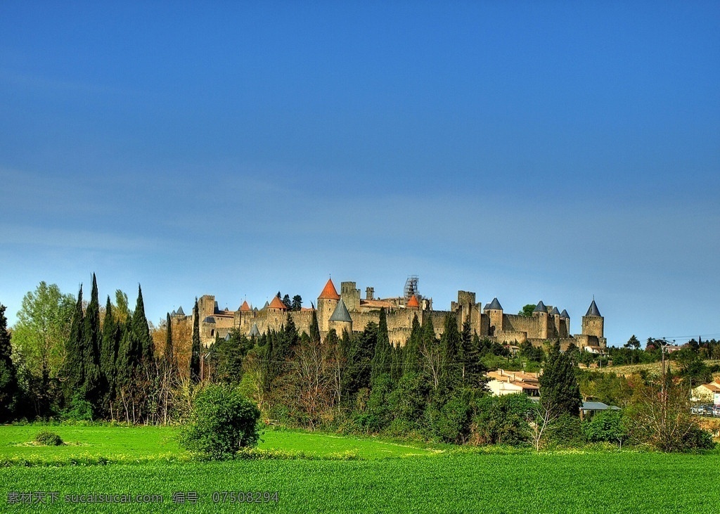 法国城堡 老城堡 蓝天 绿草 法国建筑风格 法国旅游 国家地理 法国风光 国外旅游 旅游摄影