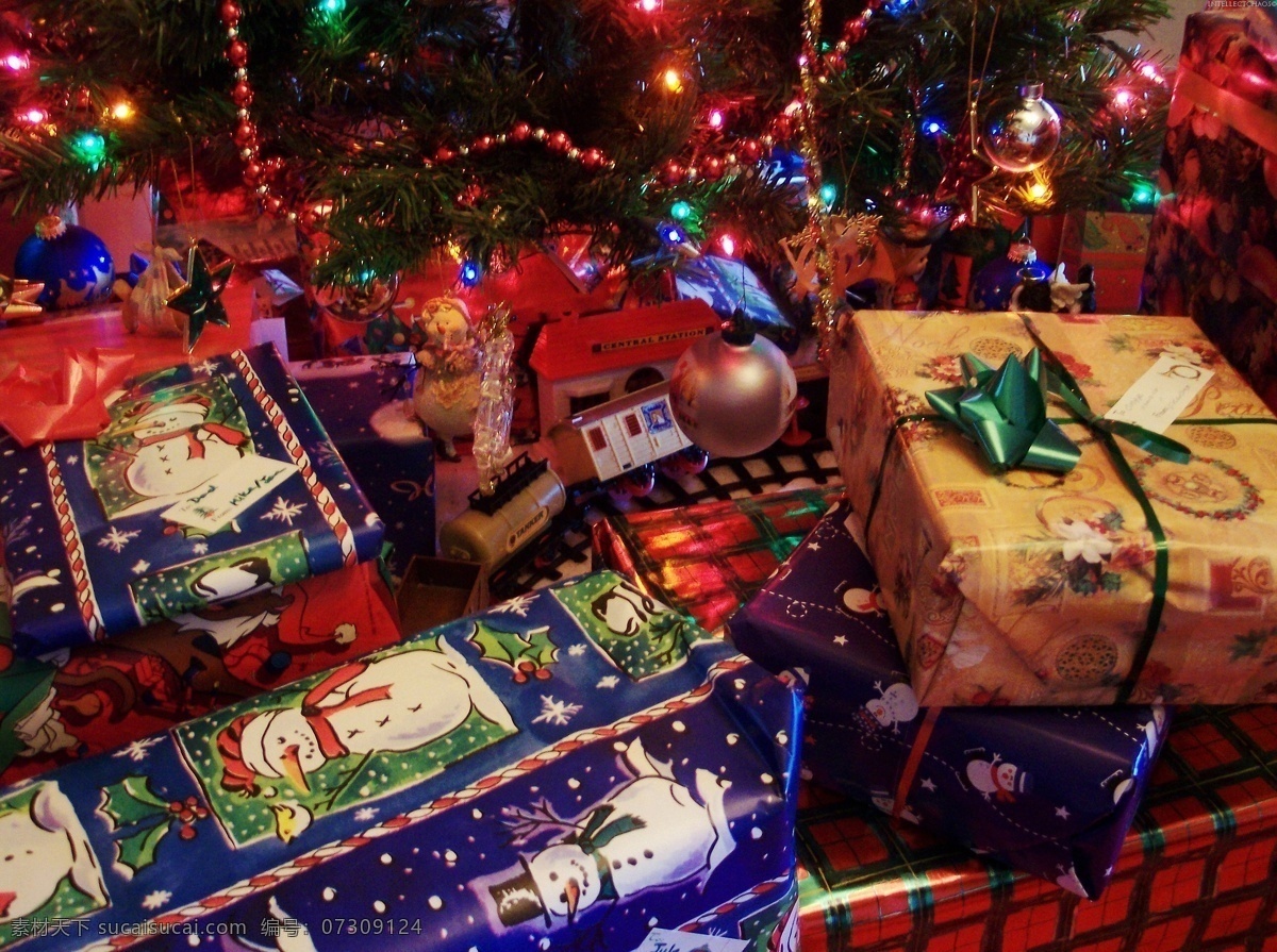 圣诞 礼物 礼品 礼盒 圣诞礼物 节日 喜庆 礼包 节日庆典 生活百科
