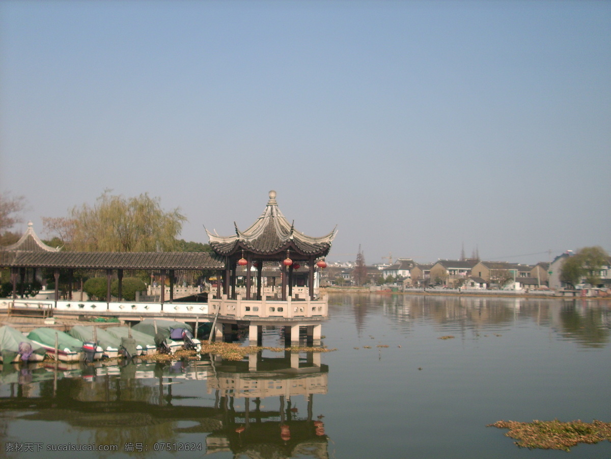 八角亭 国内旅游 旅游摄影 摄影图 　 亭子 河 水 建筑 风景 旅游 生活 旅游餐饮