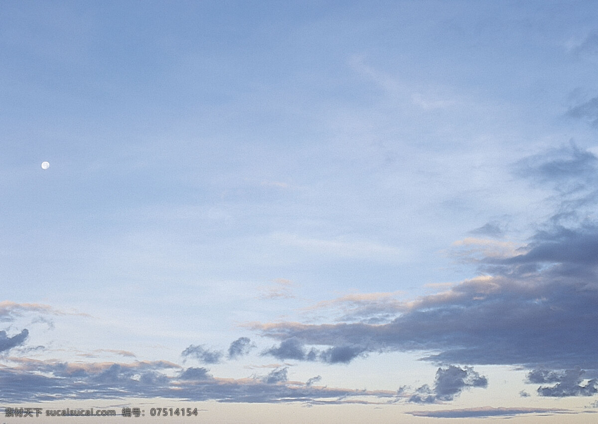 乌云漫天图片 自然风景 自然风光 自然景观 蓝天 乌云 蓝色的天空 乌云特写 高精度白云 摄影图库