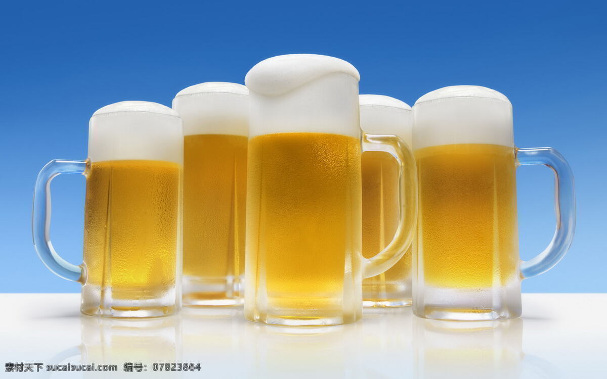 啤酒 酒杯 玻璃杯 啤酒杯 冰啤 餐饮美食 摄影图库