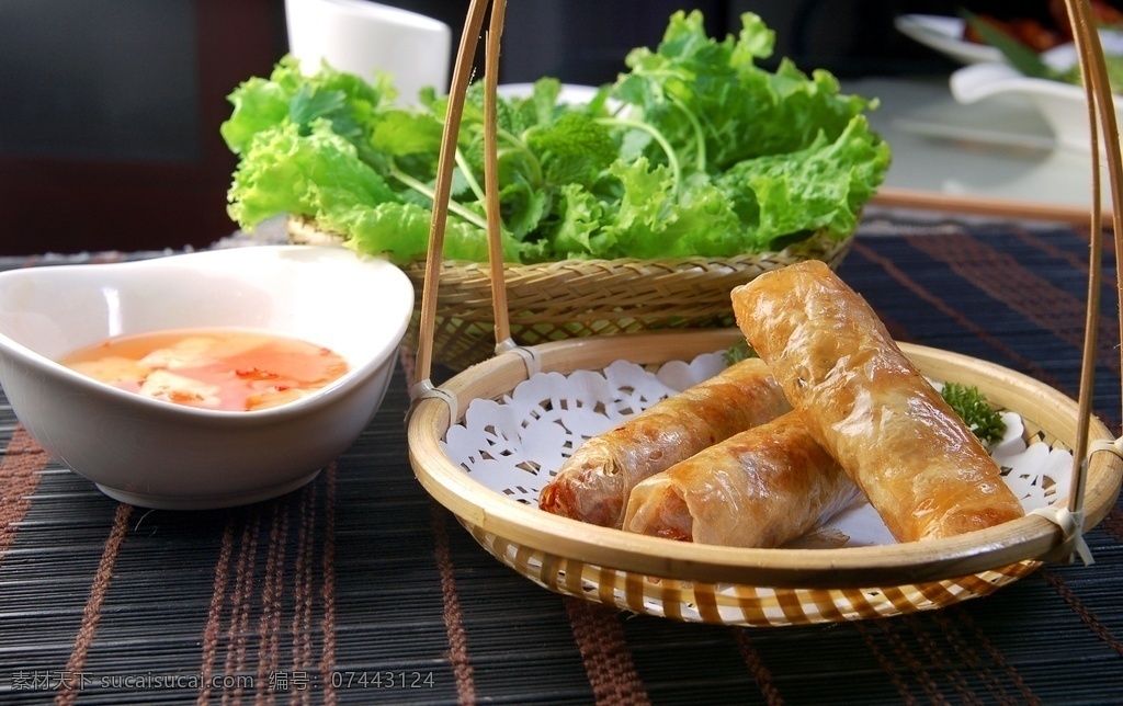小吃越南春卷 美食 传统美食 餐饮美食 高清菜谱用图