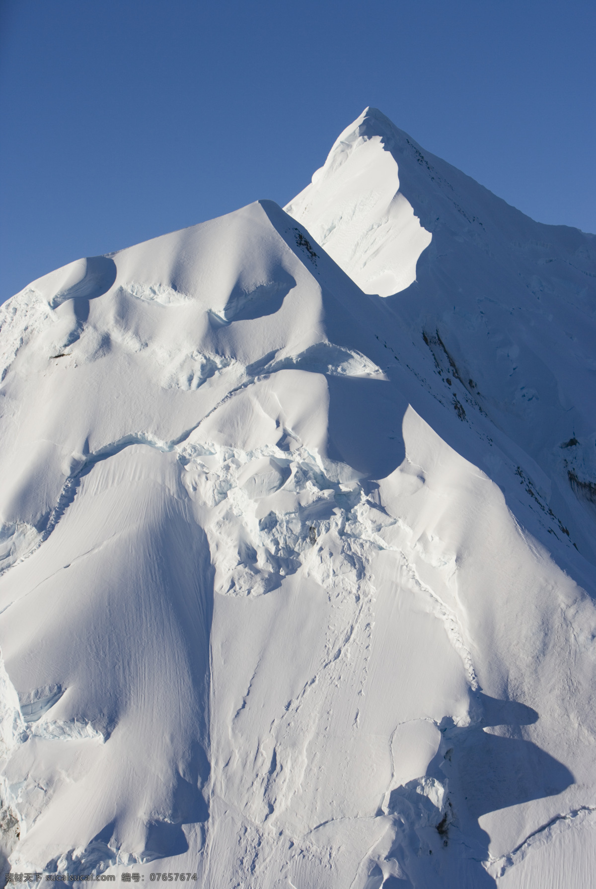 雪山图片素材 雪山 蓝天 山峰 旅游 风光 冰雪 险峻 山水风景 风景图片