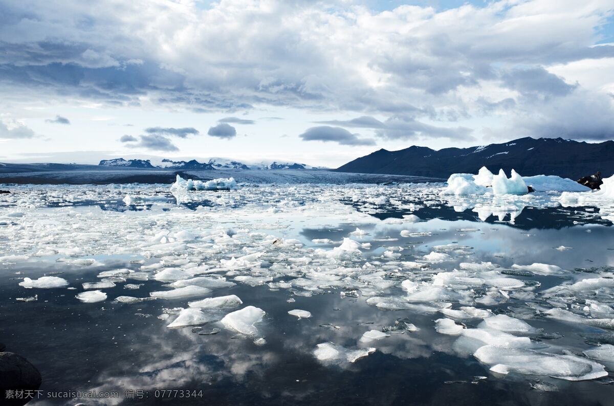 冰山 融化 水 南极 环境 天空 白云 冰 自然景观 自然风景