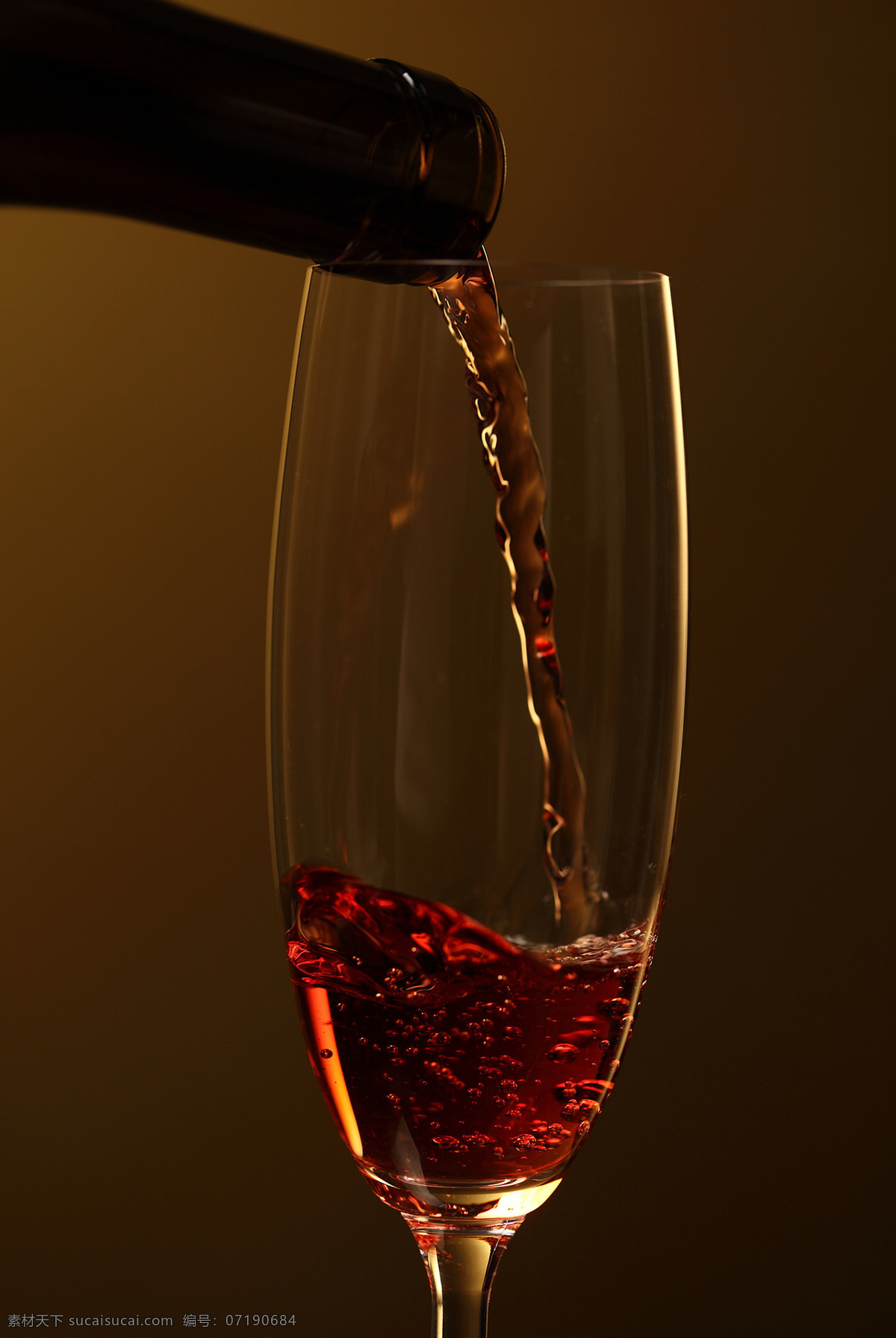 流动 葡萄 液 红酒 酒杯 酒液 葡萄酒 休闲饮品 酒水饮料 餐饮美食 酒类图片