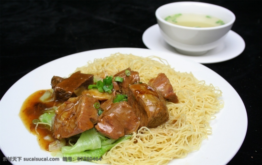 牛腩捞面 美食 传统美食 餐饮美食 高清菜谱用图