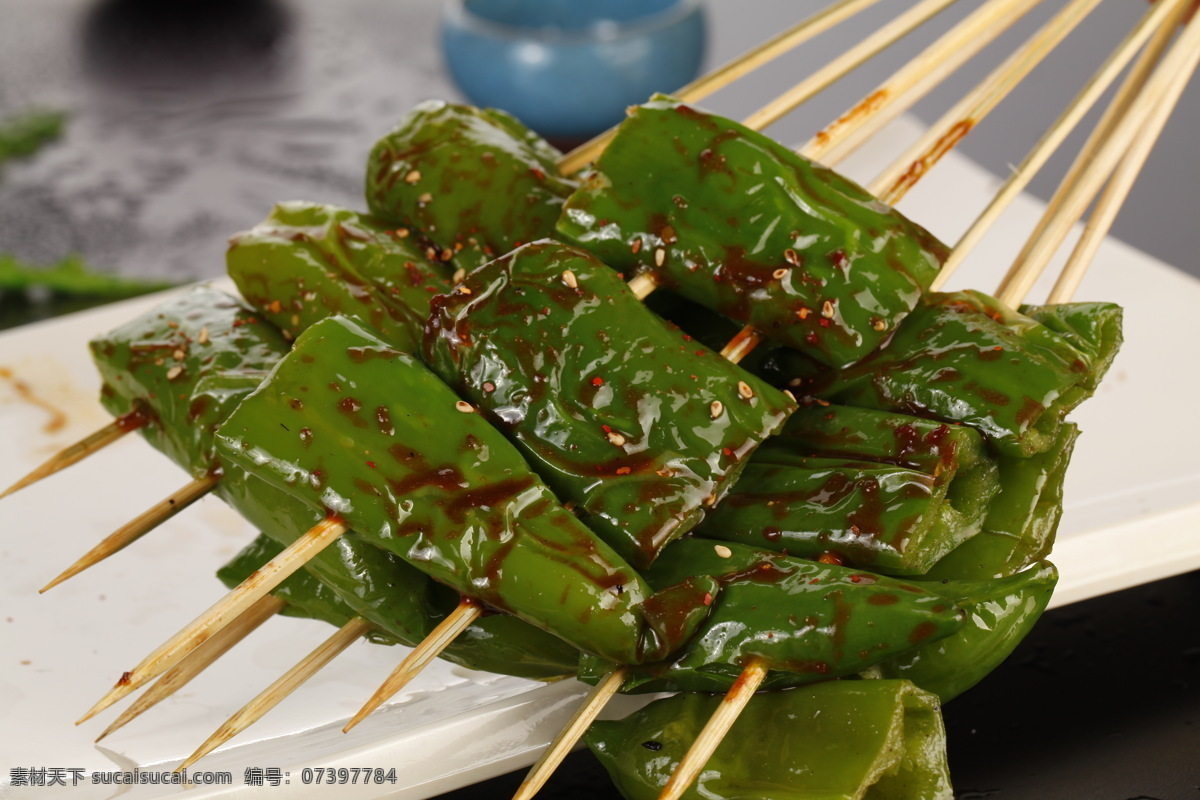 烤尖椒 烤辣椒 辣椒 尖椒 烤青椒 餐饮美食 传统美食