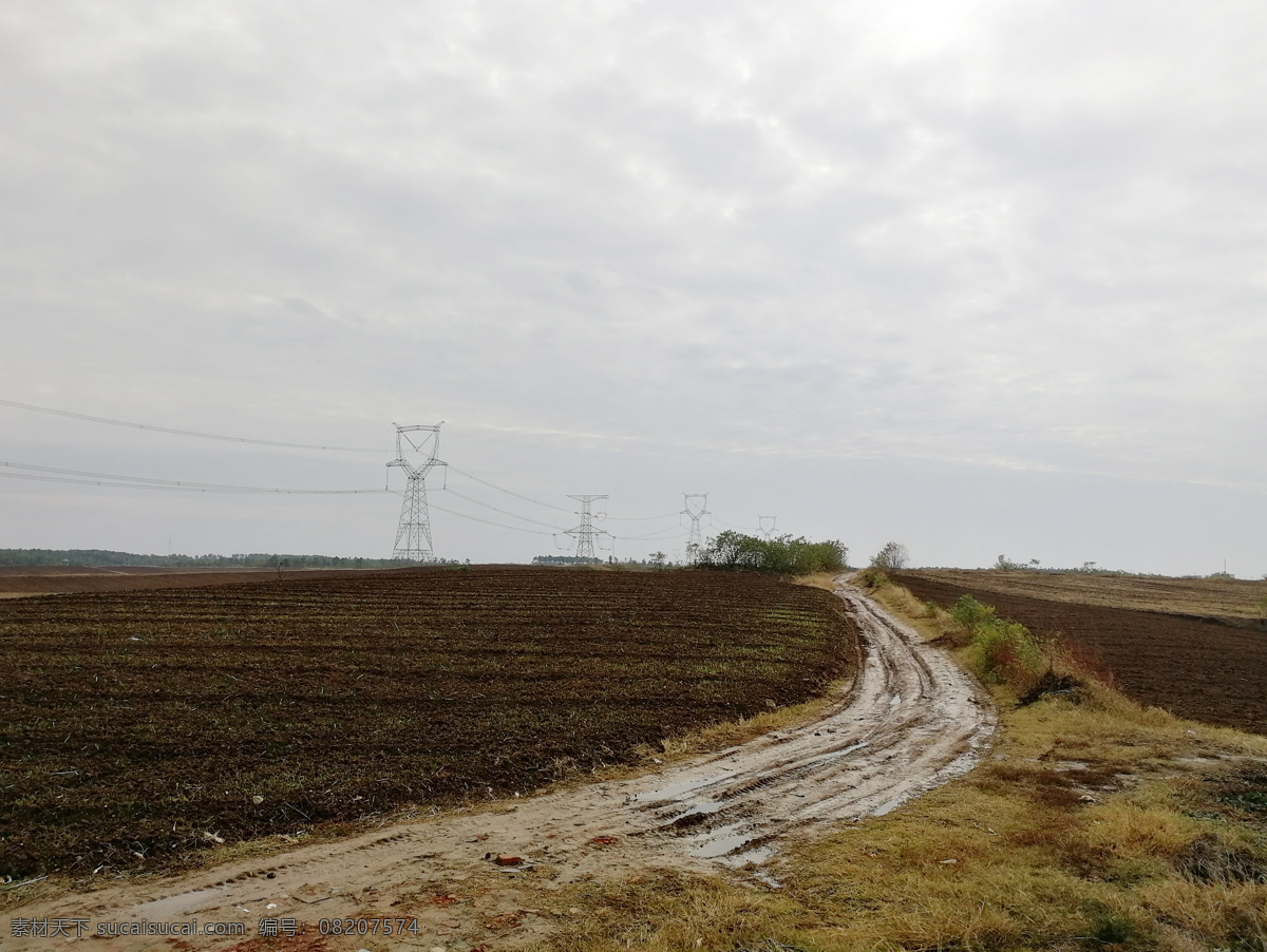 泥巴路小路 田野 野外 田间 地头 小路 泥巴路 乡间土路 照片 自然景观 田园风光