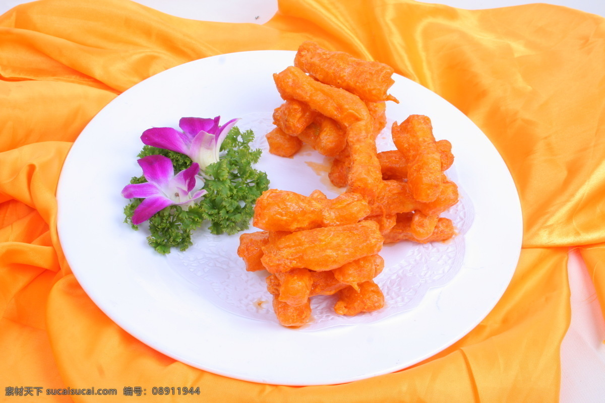 蛋黄焗茄条 蛋黄焗南瓜 蛋黄焗土豆 热菜 炒菜 凉菜 菜肴 菜品 川菜 湘菜 鲁菜 粤菜 淮扬菜 家常菜 特色菜 舌尖上的中国 餐饮美食 传统美食