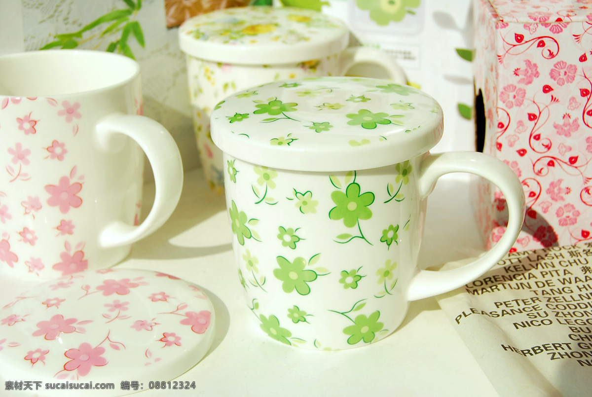 杯子 餐具厨具 餐饮美食 茶杯 茶具 花瓶 时尚家居 绿花 绿花杯子 装饰摆件 矢量图 日常生活