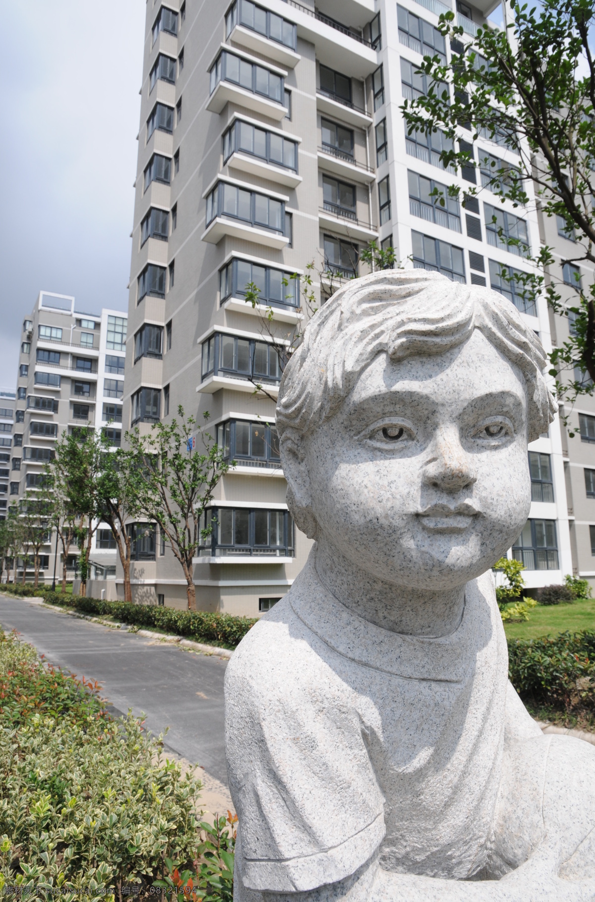 楼盘雕塑 建筑园林 灰色