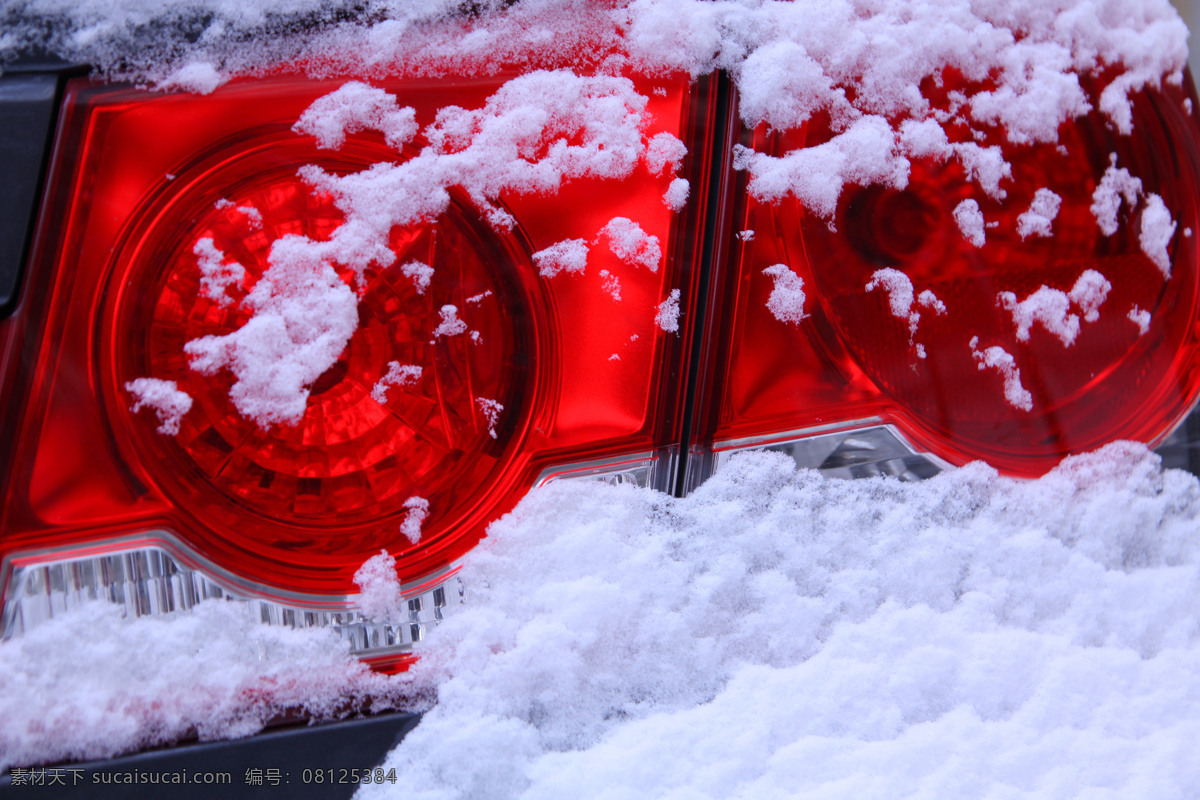 科 鲁兹 雪景 特写 交通工具 现代科技 雪佛兰汽车 落雪 科鲁兹 雪佛兰科鲁兹 雪景特写 矢量图