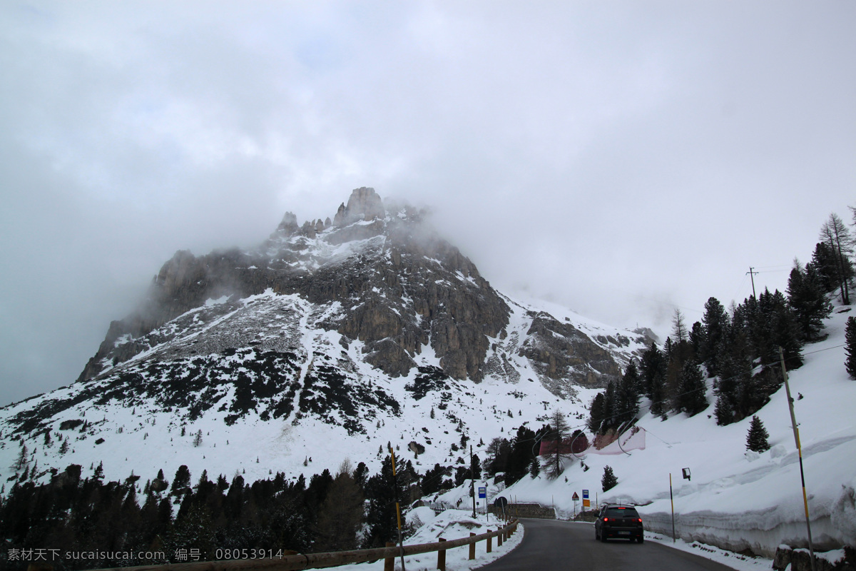 旅游景区 旅游摄影 旅游胜地 意大利 自然风景 洛 米蒂 山 多洛米蒂山 dolomiti 阿尔卑斯山 意大利风光 旅游度假胜地 矢量图 日常生活