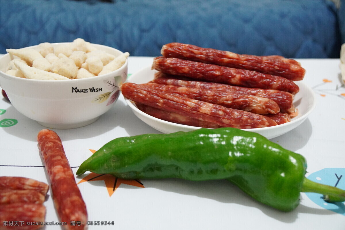 腊肉图片 腊肉 腊味 腊肠 熏腊肉 农家腊肉 湘西腊肉 腊八粥 四川腊肉 鱼丸 火锅 墨鱼丸 牛肉丸 涮品 火锅丸子 手工鱼丸 美食摄影 生活百科 生活素材