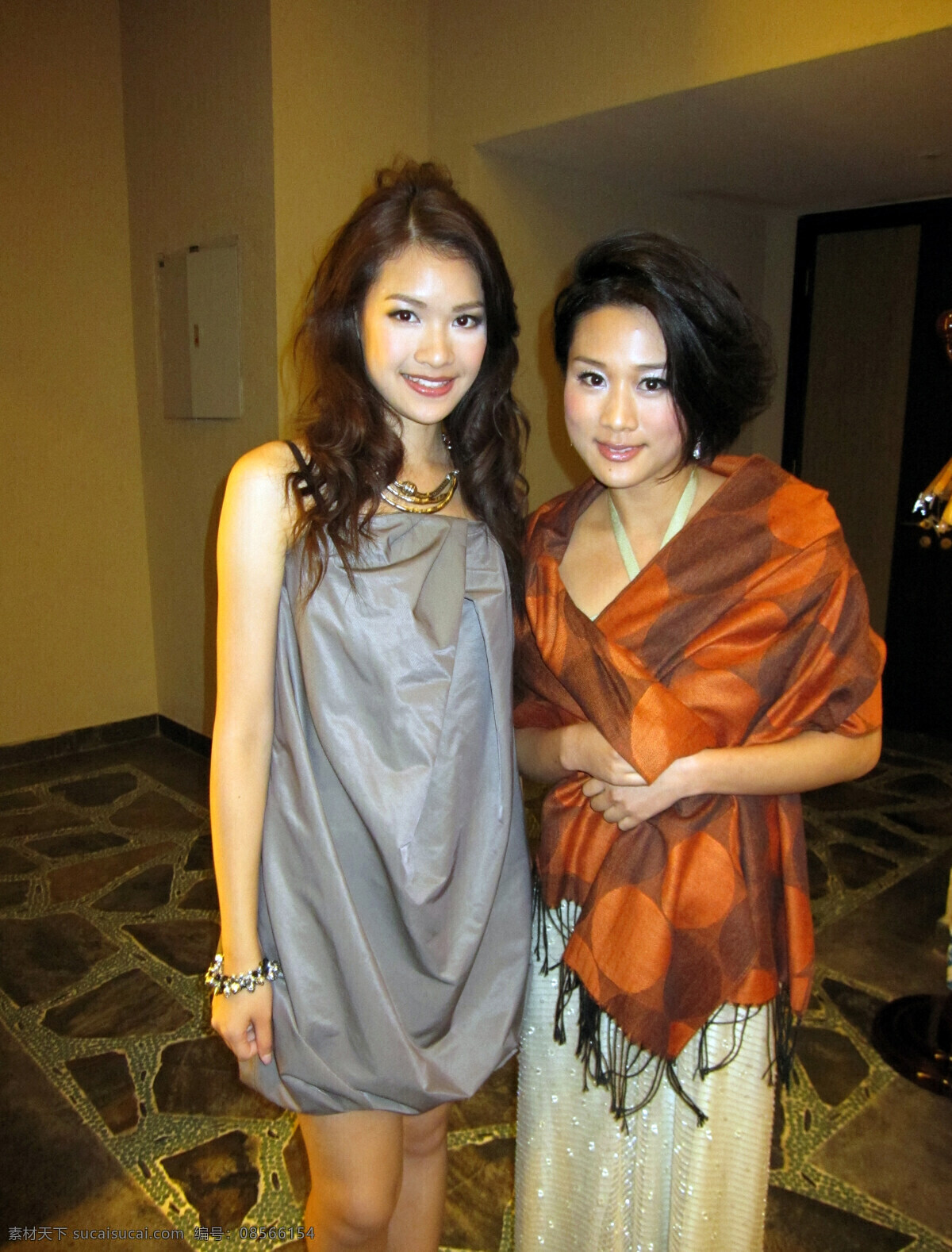 马咏恩 张嘉儿 美女 明星 香港小姐 香港明星 tvb小姐 港 姐 候选 佳丽 十强 之一 人物图库 明星偶像 摄影图库