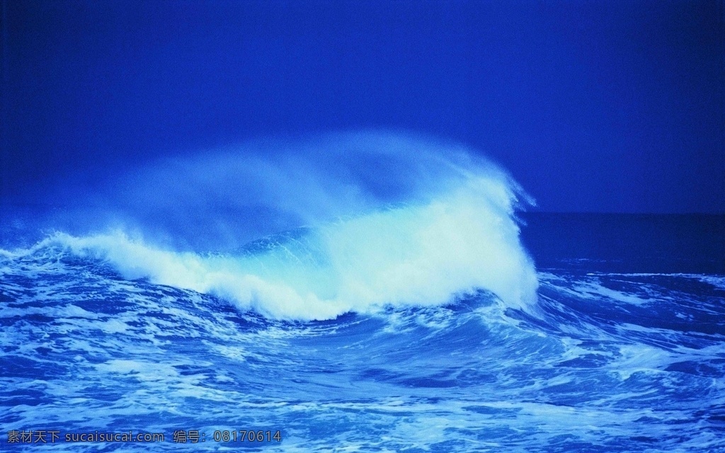 大海 海浪 大海的海浪 惊涛骇浪 深邃的大海 深海 蔚蓝的大海 大海背景 海水 白色的浪花 海景 波涛汹涌 巨浪 浪花 浪潮 冲浪 极限运动 海涛 自然风景 山水 田园 自然景观
