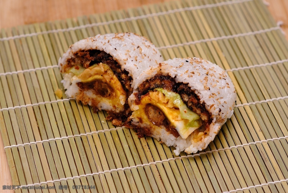饭团 台湾美食 美食 台湾饭团 大米 米 紫色背景 海鲜饭团 糯米 传统美食 餐饮美食