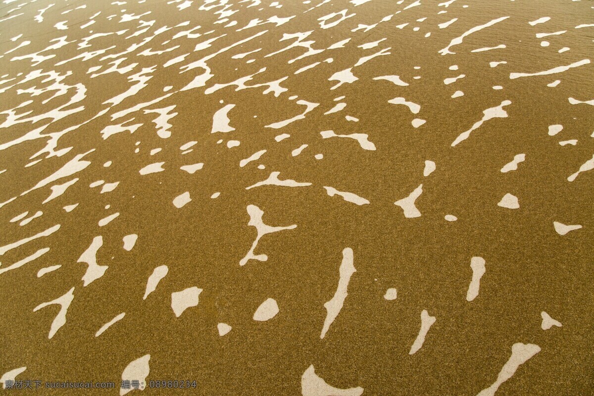 沙滩 上 波浪 水流 痕迹