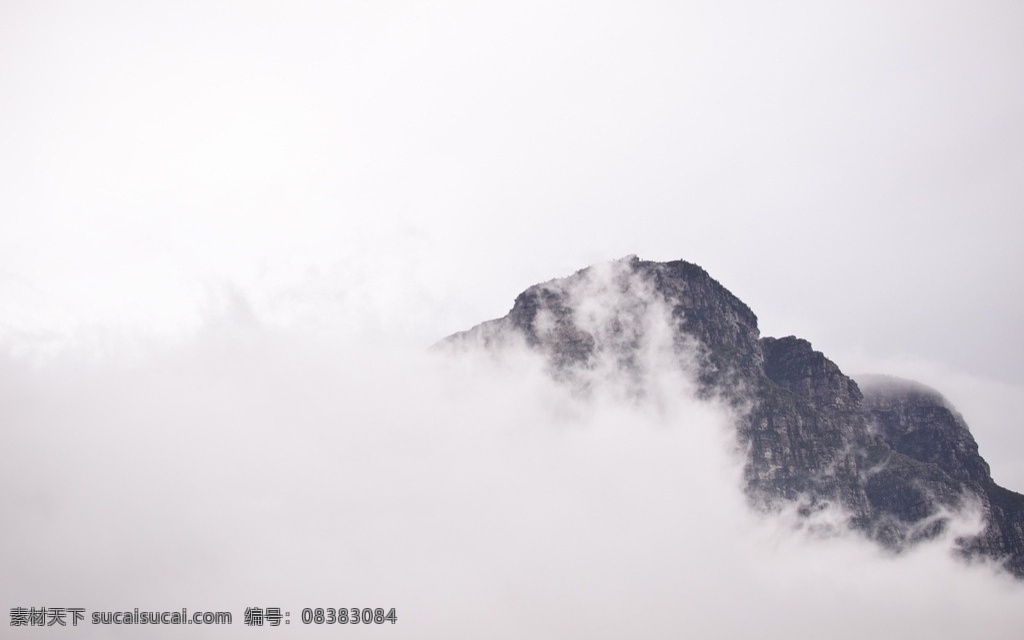 山头 山尖 云雾 飘渺 意境 自然景观 山水风景