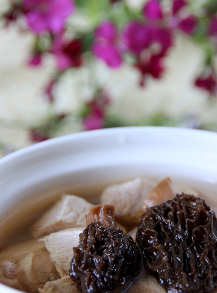 养胃羊肚菌 羊肚菌 菌煲 传统美食 餐饮美食