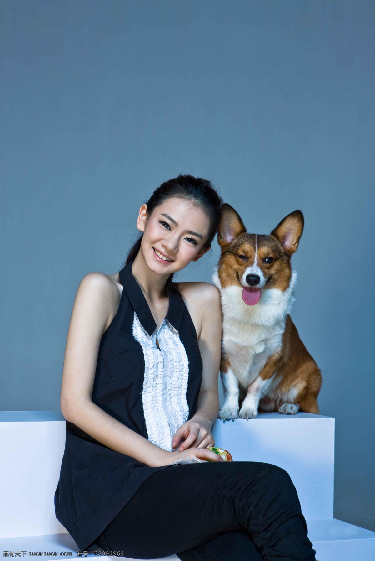 戚薇 美女 宠物 明星 演员 青春 活力 人物图库 明星偶像 摄影图库