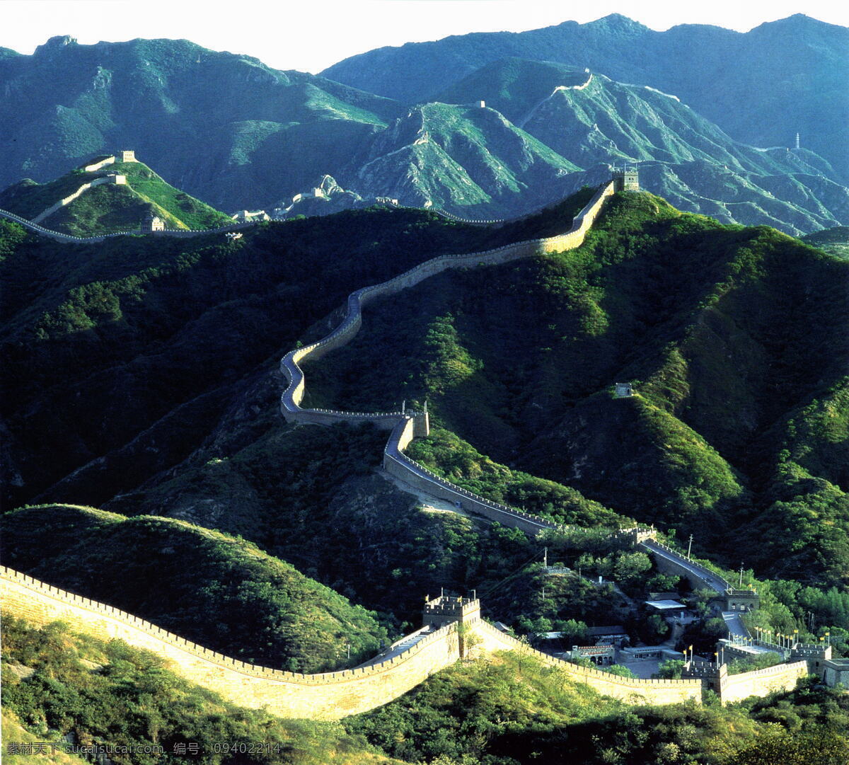 长城免费下载 长城 城墙 风景 群山 自然景观 八达岭 石梯 生活 旅游餐饮