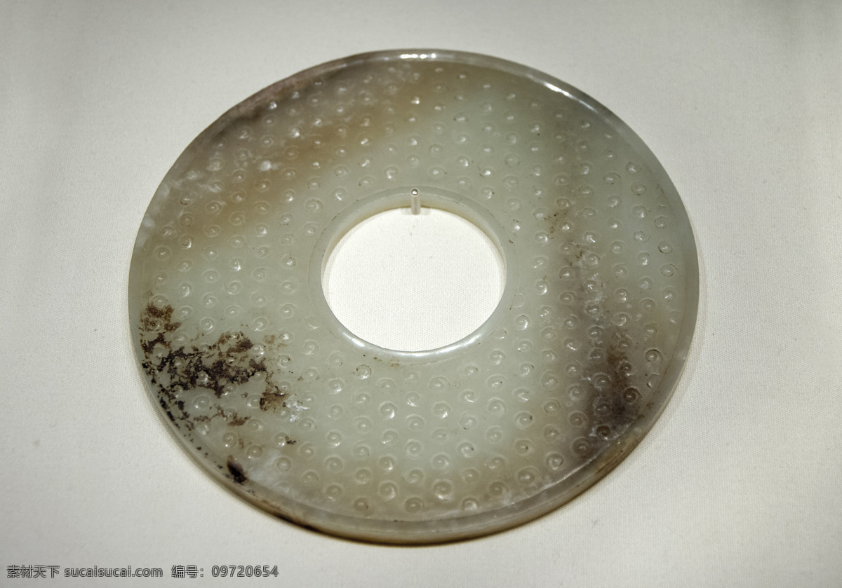 西汉玉璧 玉璧 礼器 谷纹 蝌蚪纹 涡纹 卧蚕纹 汉朝 西汉 古玉 汉代玉器 吉祥纹 传统纹样 古董玉器 玉器 文物收藏 古代文明 中国古文明 文化收藏 中华文明 文化艺术 传统文化 中华文物