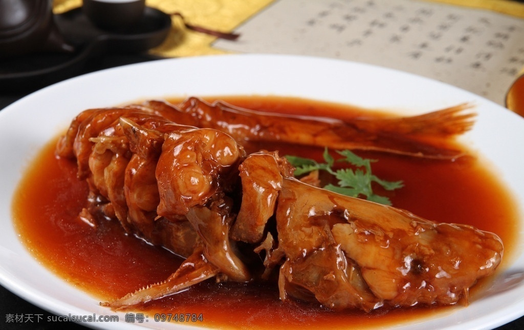 红烧鮰鱼 红烧 鮰鱼 浓香鮰鱼 菜品 餐饮美食 传统美食