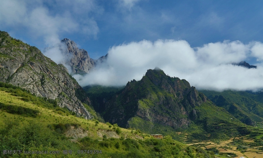 唯美 风景 风光 旅行 自然 甘肃 扎尕那山 山 蓝天 白云 旅游摄影 国内旅游