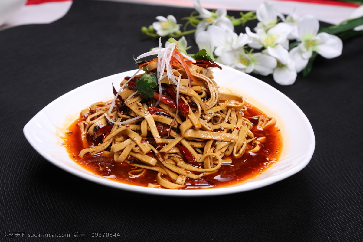 水煮干豆腐 水煮类 水煮美食 热菜 荤菜 湘菜系列 菜谱美食 菜 餐饮美食 传统美食