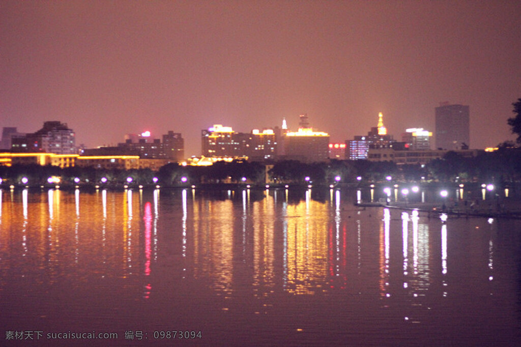 万家灯火 灯光 湖边 家 建筑景观 霓虹灯 温暖 长春的夜 夜 南湖 威尼斯花园 自然景观