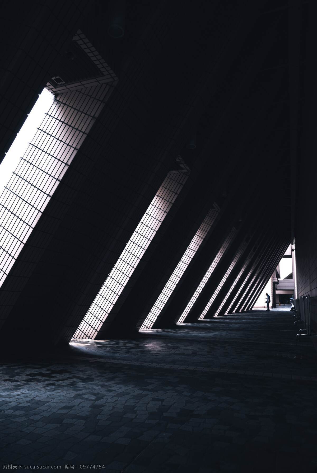 科技空间 海报素材 灯带 霓虹灯 广告灯 霓虹灯海报 霓虹灯广告 霓虹灯素材 科技海报 科技线条 灯光 灯光线条 线条灯光 画册素材 科技画册 画册 画册封面 促销 促销海报 促销广告 灯光空间 立体 立方体 屏幕 几何体 几何 灯光海报 舞台背景 舞台屏幕 led灯带 共享素材 自然景观 建筑景观