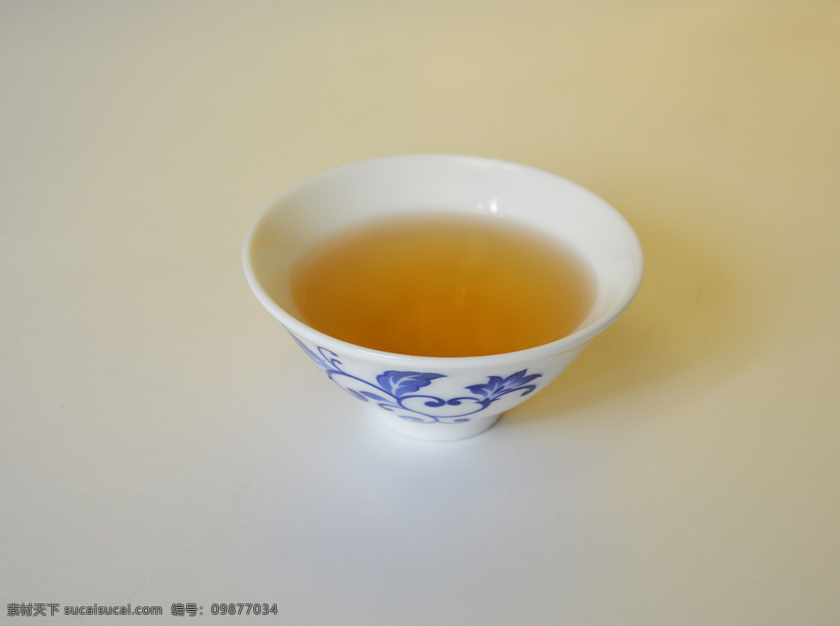 青花瓷 杯子 餐具厨具 餐饮美食 酒 酒杯 饮料 矢量图 日常生活
