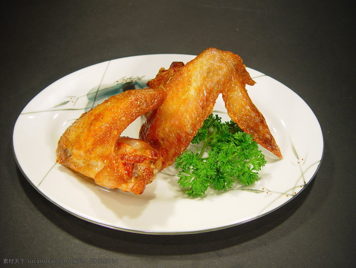 炸鸡翅膀 鸡翅 鸡 亦 鸡亦 传统美食 餐饮美食 白色
