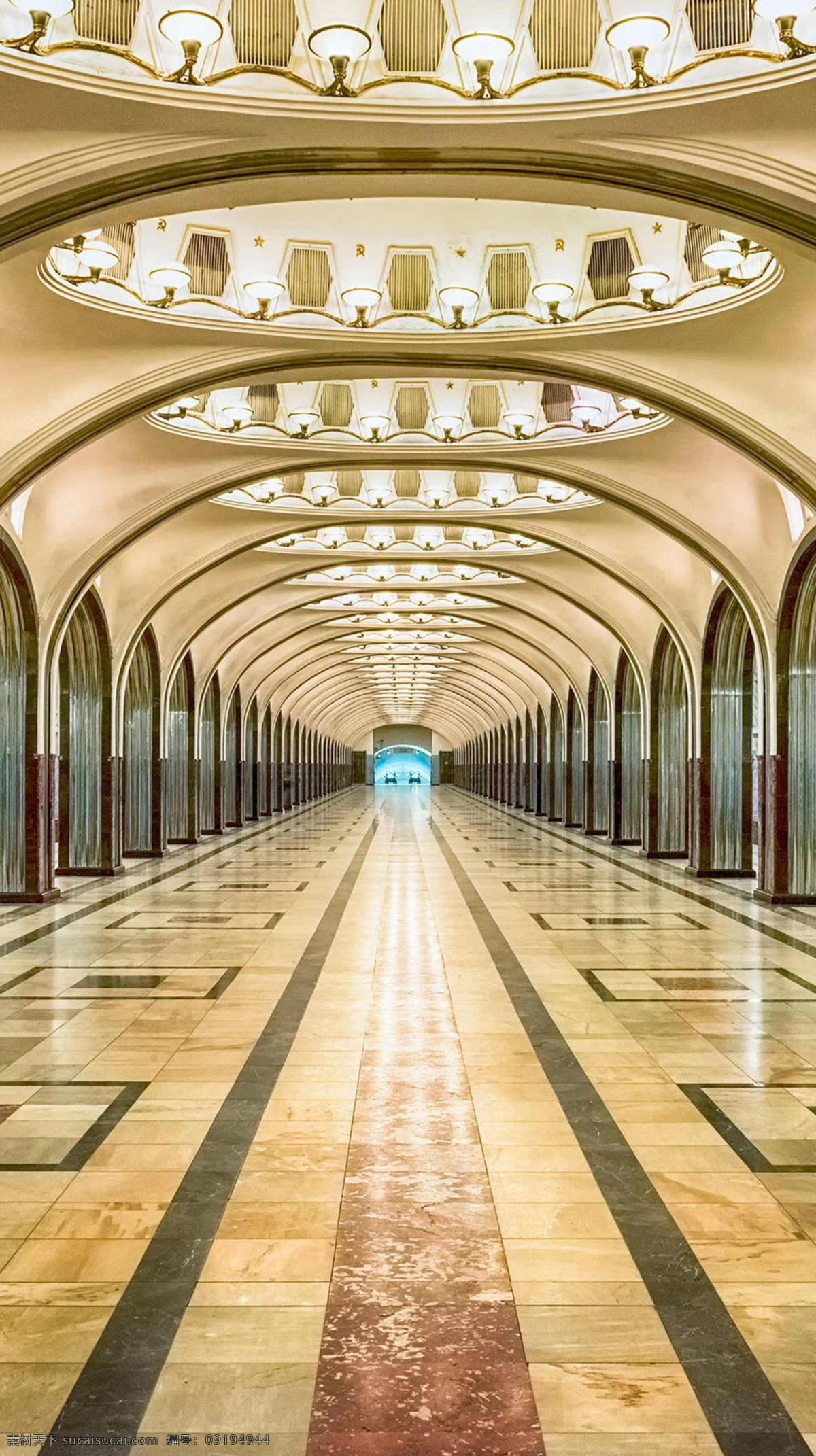 莫斯科地铁 莫斯科 地铁 苏联 俄罗斯 防空 核战 建筑 黄色建筑 高清图片集 旅游摄影 国外旅游