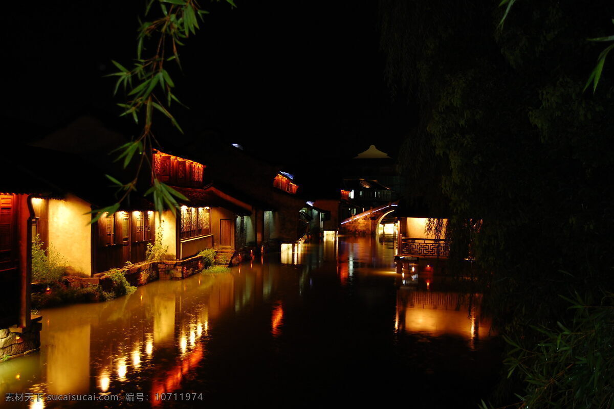 灯光设计 灯笼 凳子 饭店 古镇 江南水乡 旅游 霓虹灯 夜景 古镇夜景 夜市 装饰素材 灯饰素材