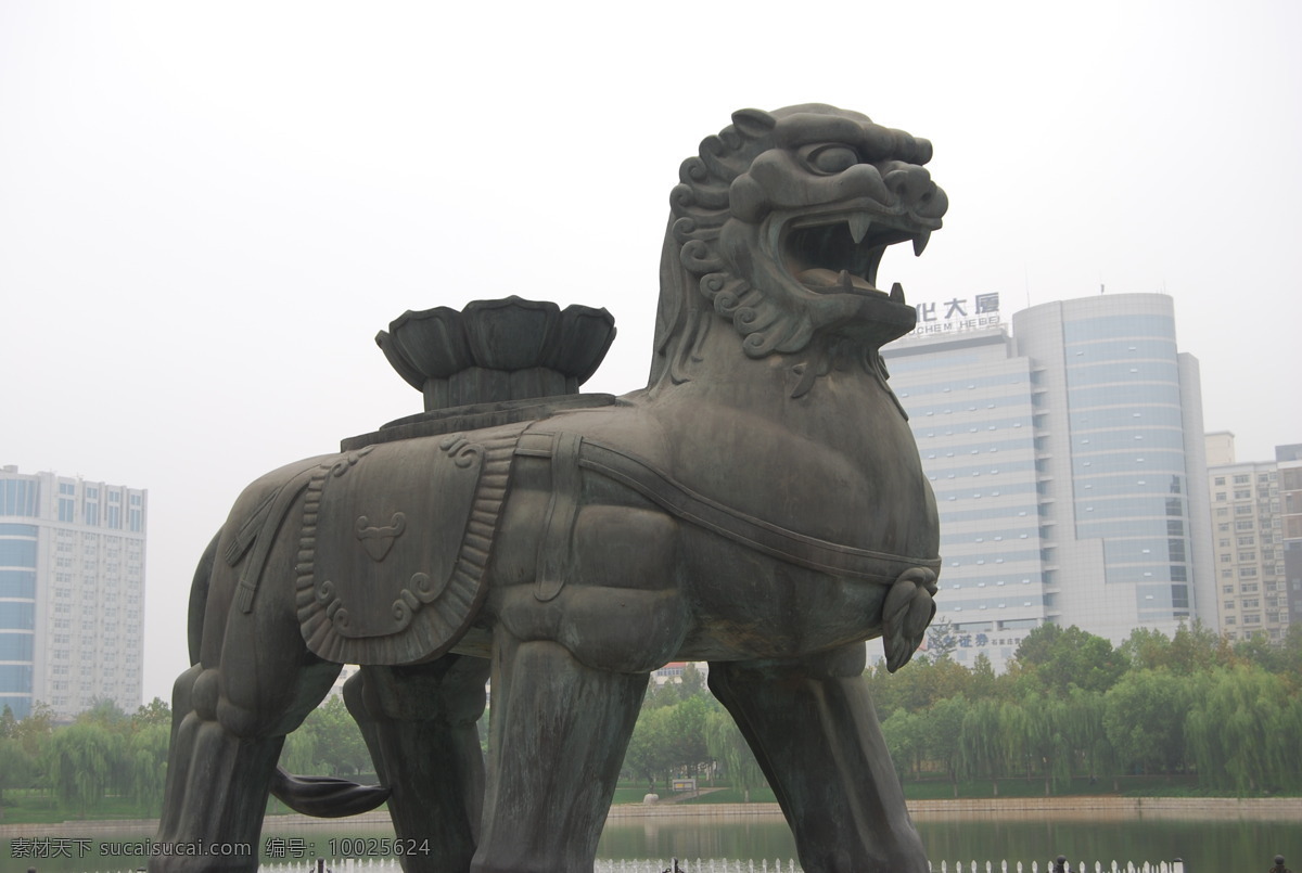 沧州铁狮子 铁狮子 狮子 雕塑 雕像 建筑园林