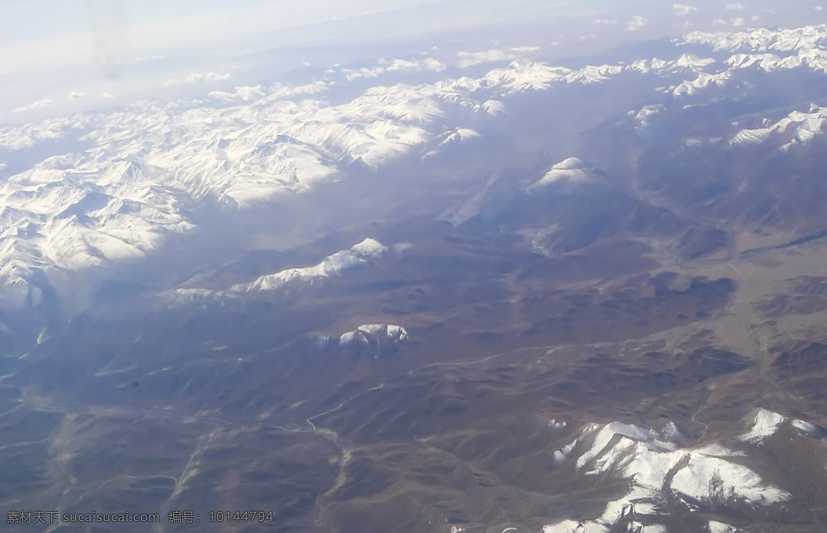 航拍雪山 雪山 航拍 风景 大雪 美丽 自然风景 自然景观