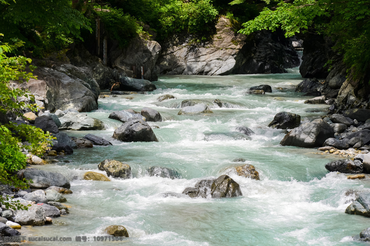 美丽 小溪 风景 小溪风景 流水 美丽风景 风景摄影 山水风景 风景图片