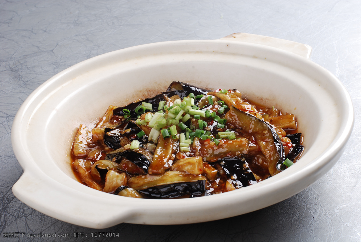 鱼香茄子煲 美食 传统美食 餐饮美食 高清菜谱用图