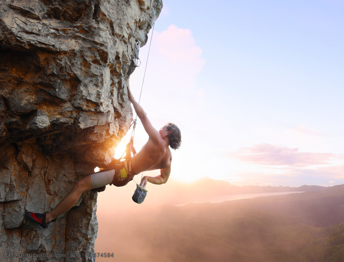 悬崖峭壁 男人 黄昏 攀岩 人物剪影 体育运动 户外运动 极限运动 生活百科